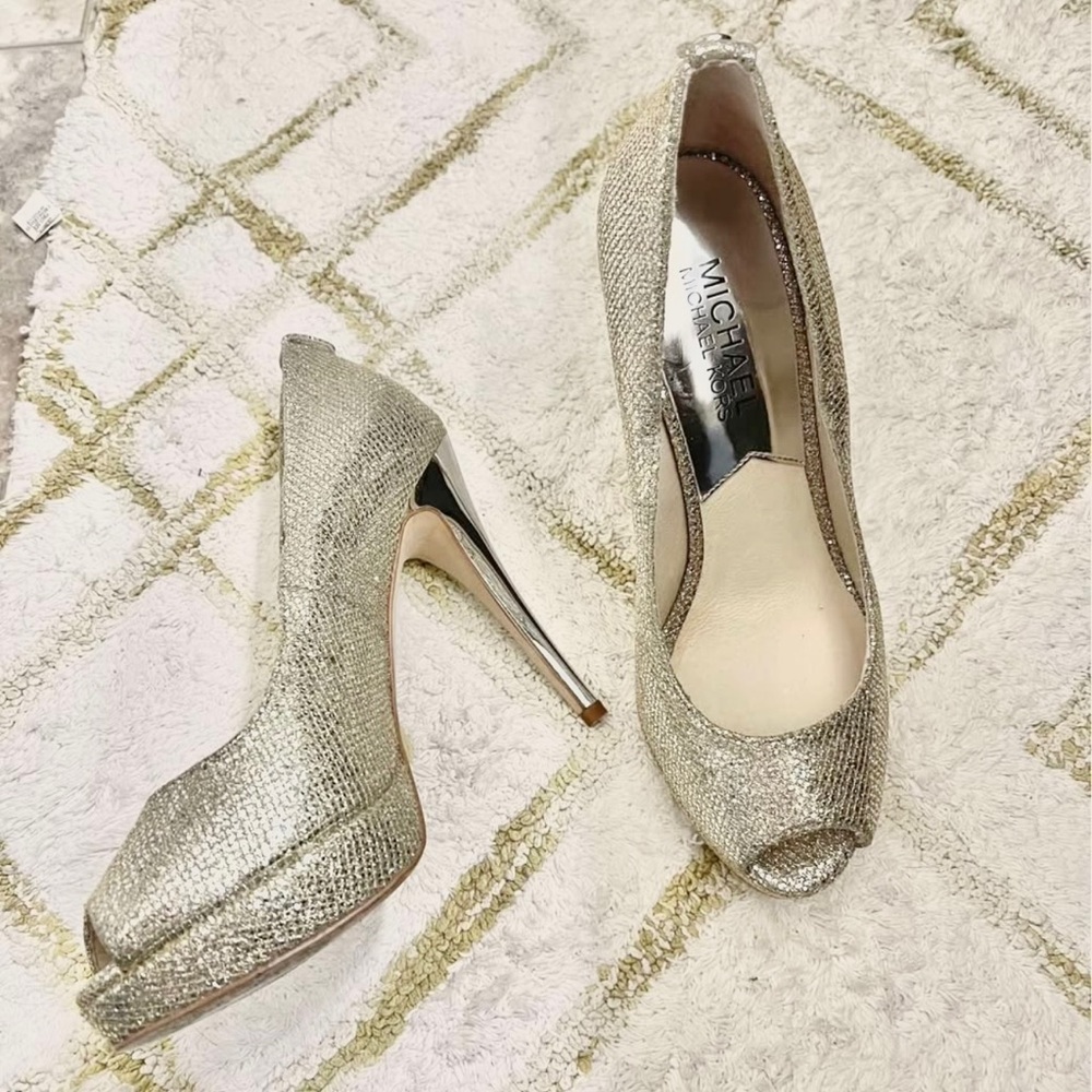 Shimmer Silver heels